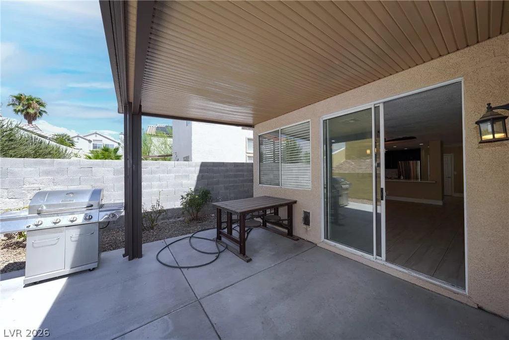 9213 Vosburgh, Las Vegas, NV 89117