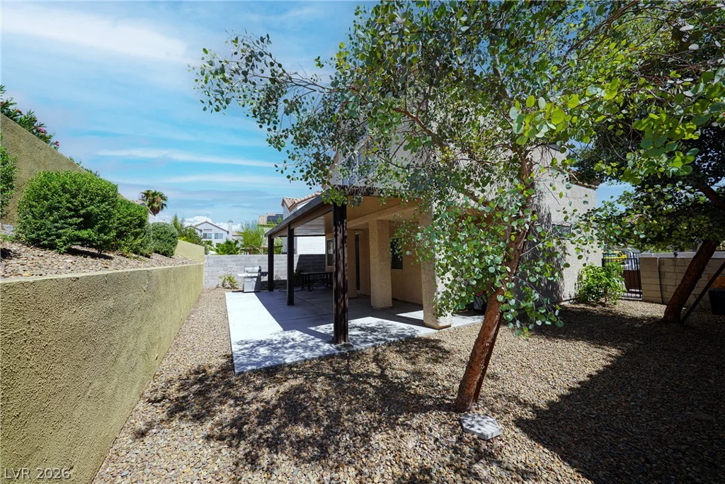 9213 Vosburgh, Las Vegas, NV 89117