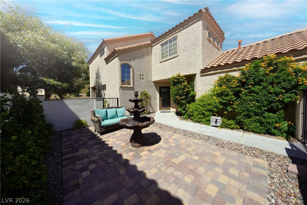 9213 Vosburgh, Las Vegas, NV 89117