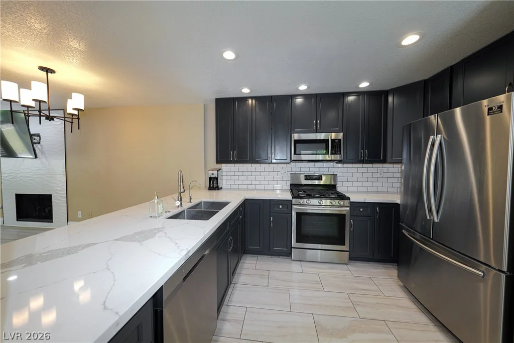 9213 Vosburgh, Las Vegas, NV 89117