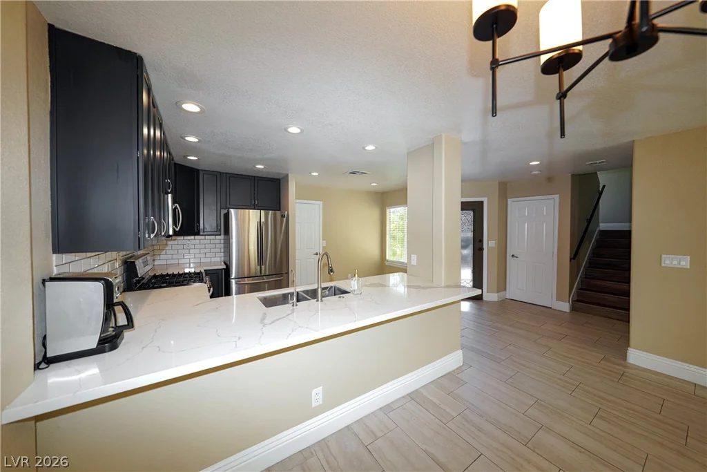 9213 Vosburgh, Las Vegas, NV 89117