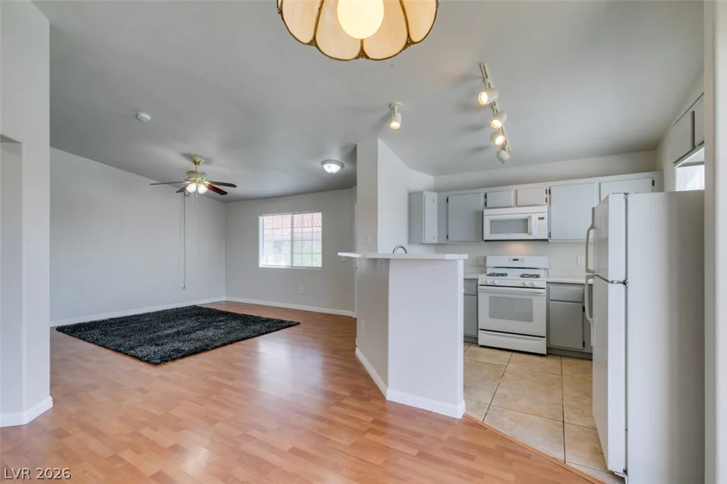 1881 W Alexander Road, North Las Vegas, NV 89032