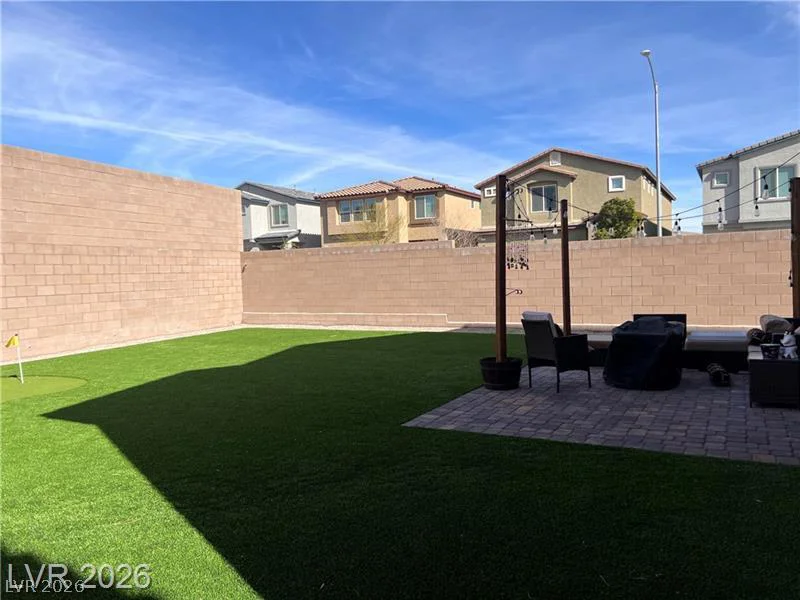 10748 Wild Poppy, Las Vegas, NV 89129