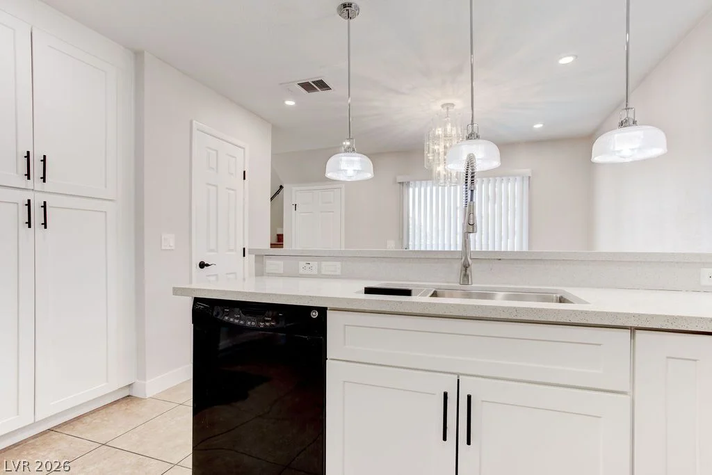 2914 Cedar, Las Vegas, NV 89101