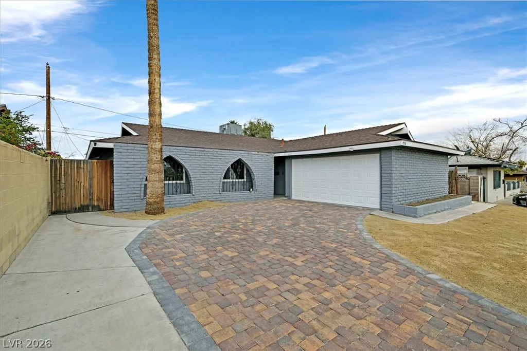 4516 Flamingo, Las Vegas, NV 89121
