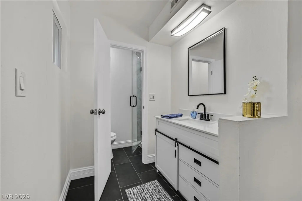 4516 Flamingo, Las Vegas, NV 89121