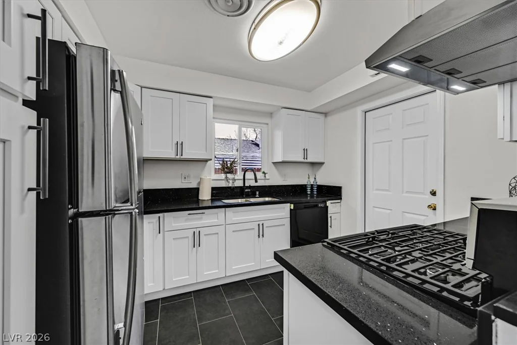 4516 Flamingo, Las Vegas, NV 89121