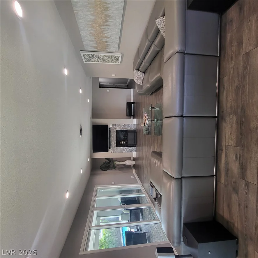 2917 Colanthe, Las Vegas, NV 89102