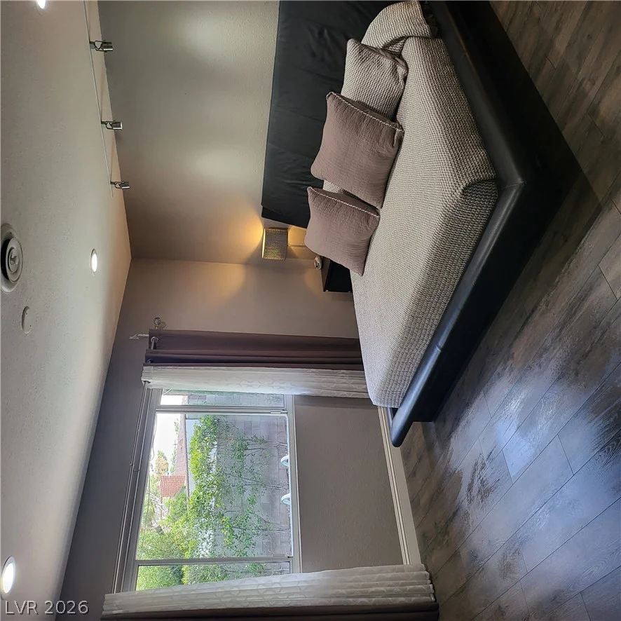 2917 Colanthe, Las Vegas, NV 89102