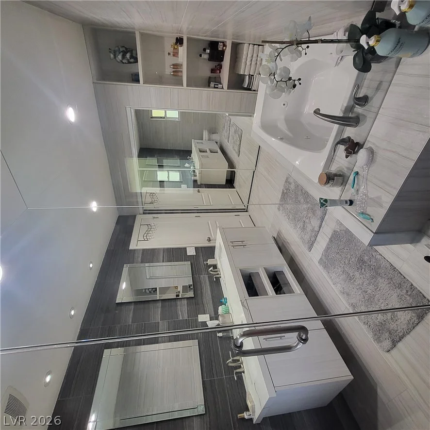 2917 Colanthe, Las Vegas, NV 89102