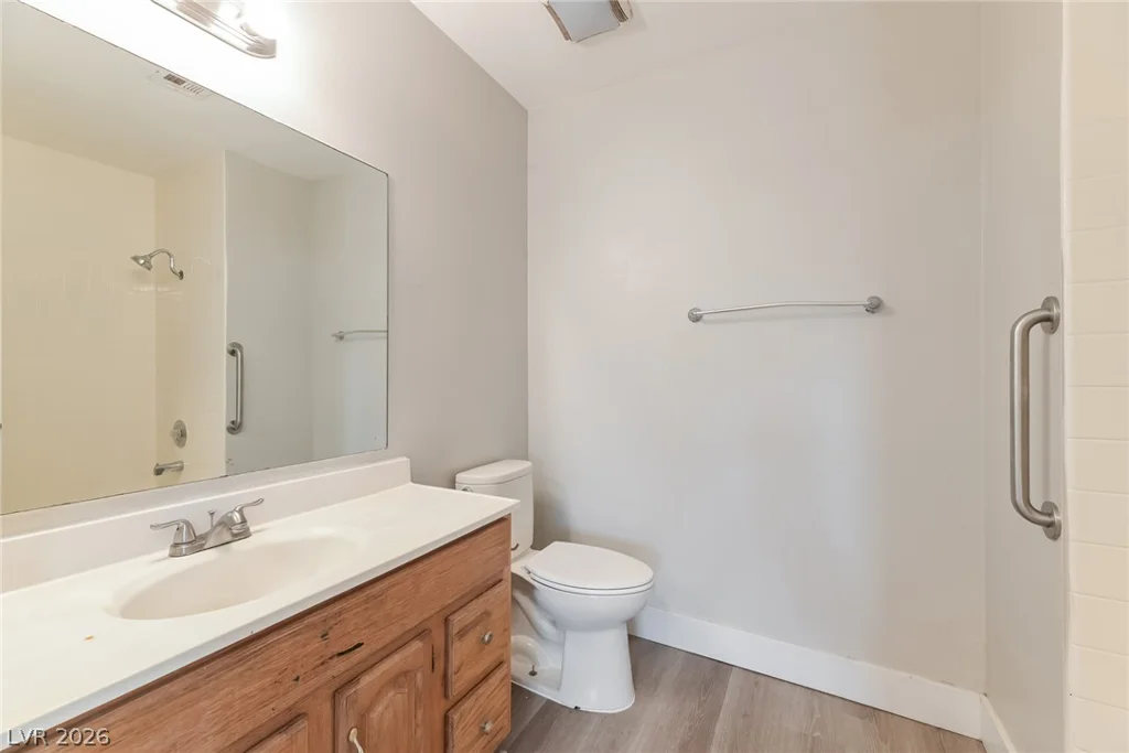 5366 Ravendale, Las Vegas, NV 89120
