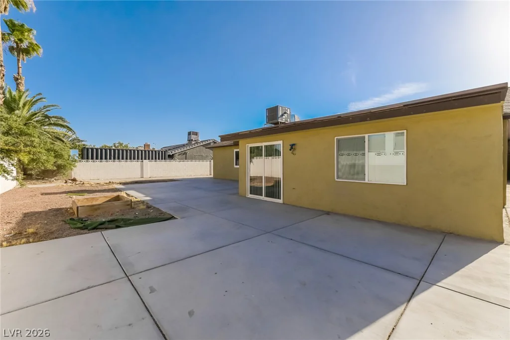 5366 Ravendale, Las Vegas, NV 89120