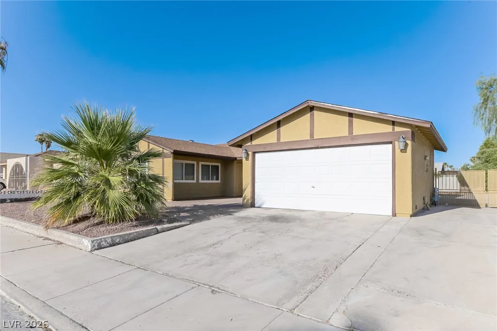 5366 Ravendale, Las Vegas, NV 89120