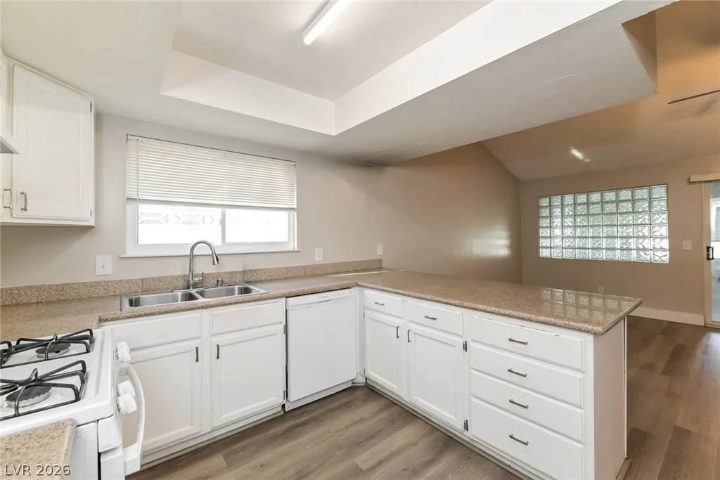 5366 Ravendale, Las Vegas, NV 89120