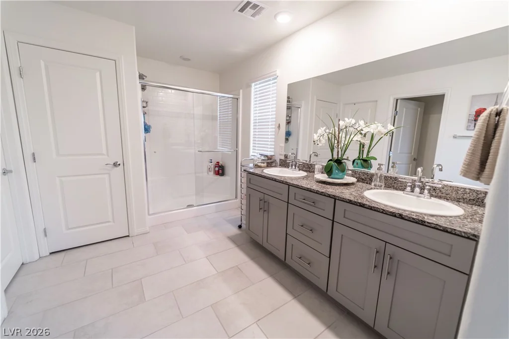 7711 Duran Harbor, North Las Vegas, NV 89084