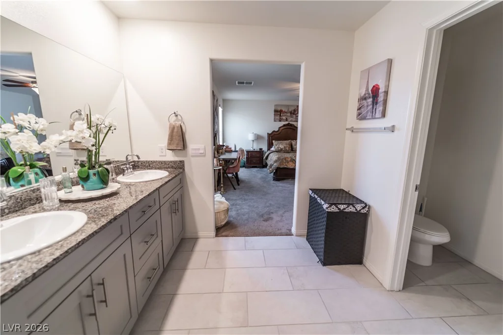 7711 Duran Harbor, North Las Vegas, NV 89084