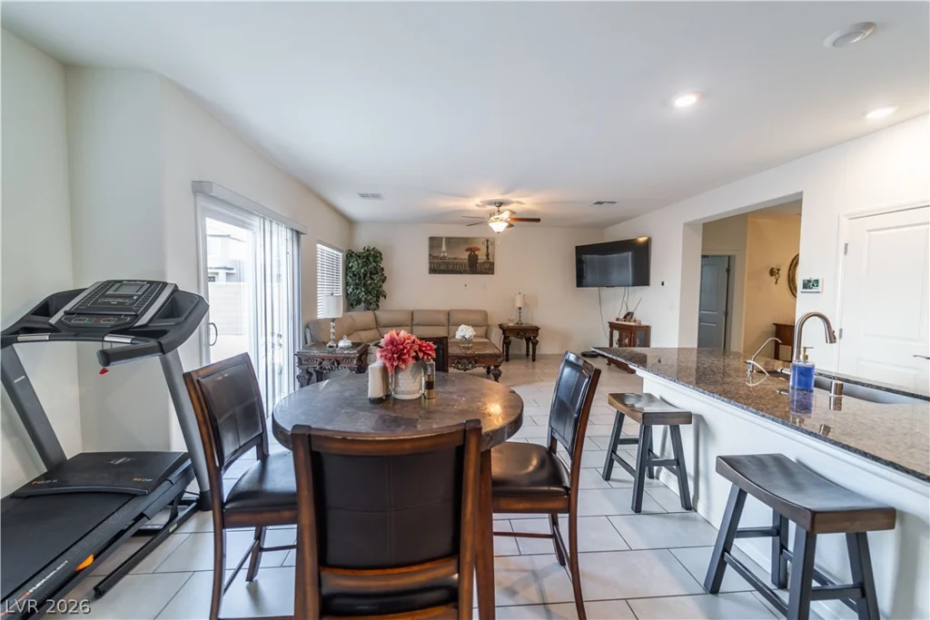 7711 Duran Harbor, North Las Vegas, NV 89084