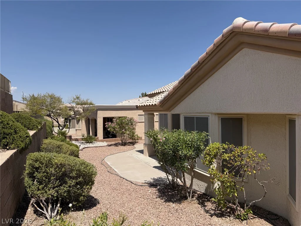 2617 Settlers Bay, Las Vegas, NV 89134