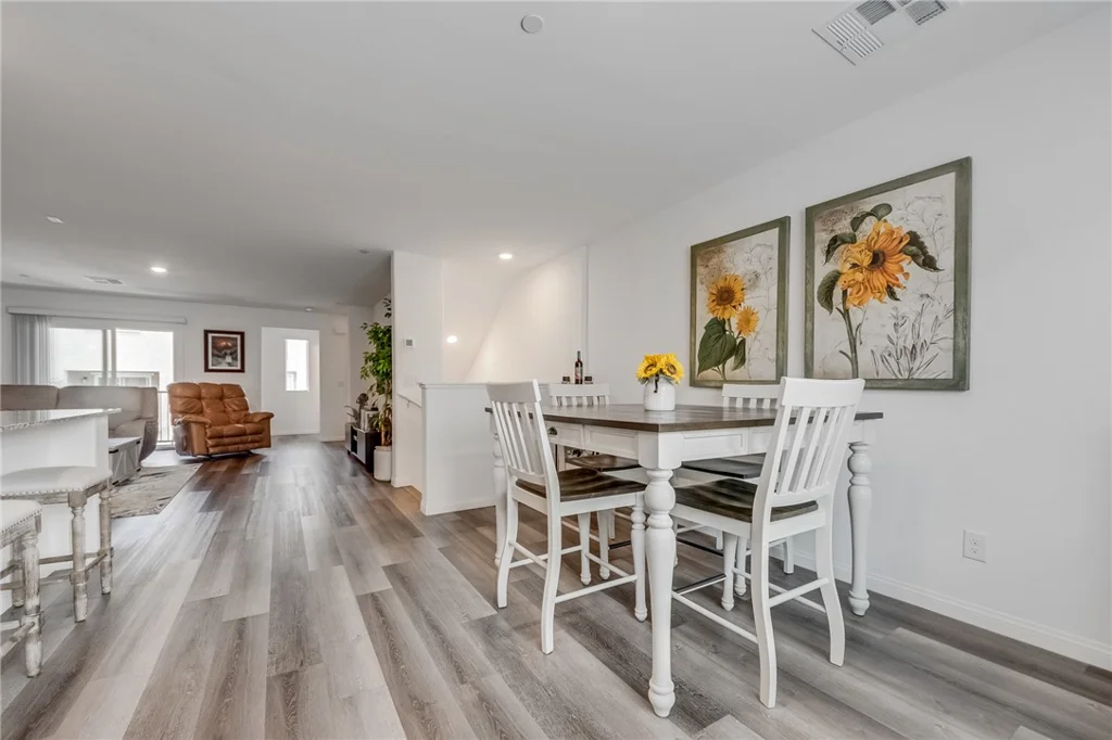 2842 Azure Breeze, Las Vegas, NV 89183