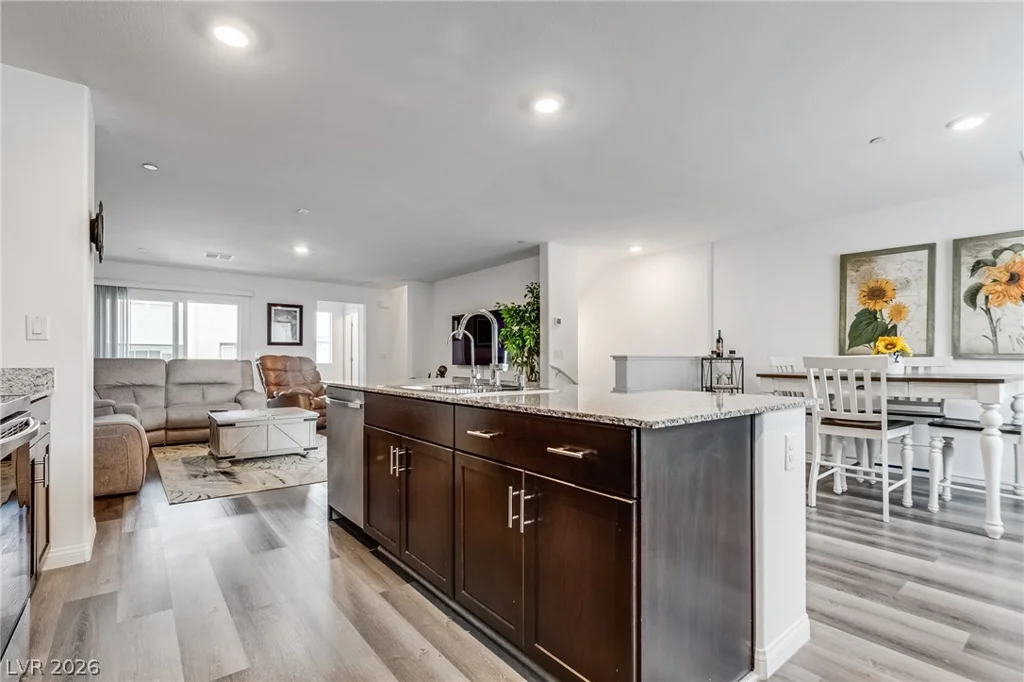 2842 Azure Breeze, Las Vegas, NV 89183