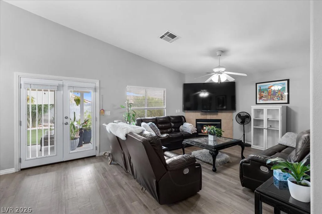 208 Night Fall, Henderson, NV 89015
