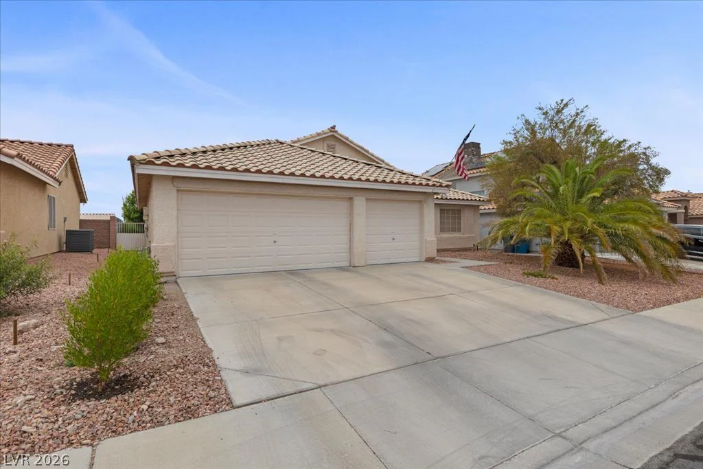 208 Night Fall, Henderson, NV 89015