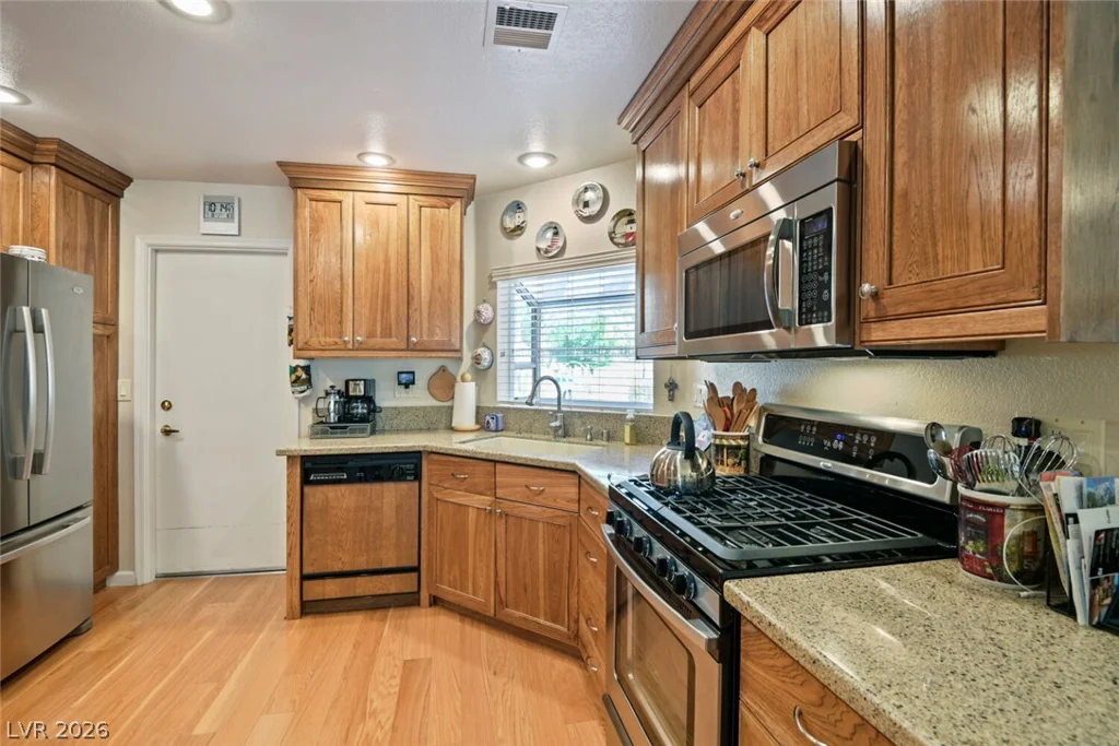 8709 Prairie Hill, Las Vegas, NV 89134