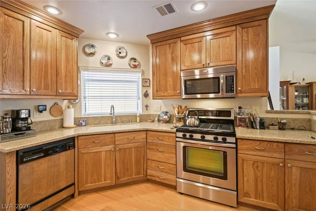 8709 Prairie Hill, Las Vegas, NV 89134