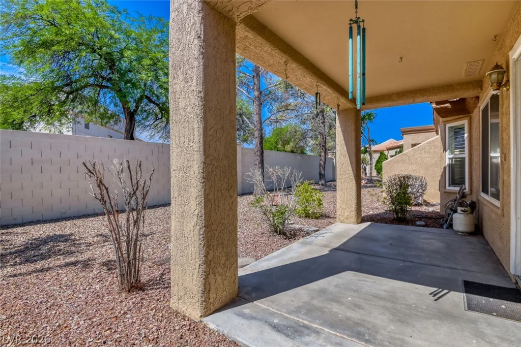 8709 Prairie Hill, Las Vegas, NV 89134