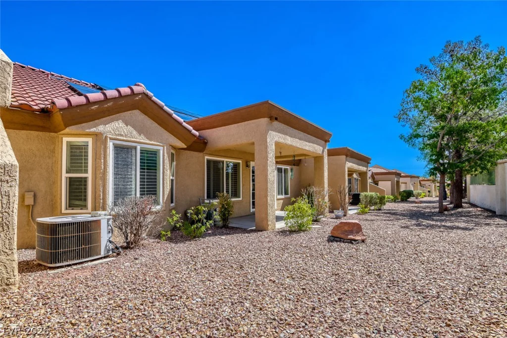 8709 Prairie Hill, Las Vegas, NV 89134