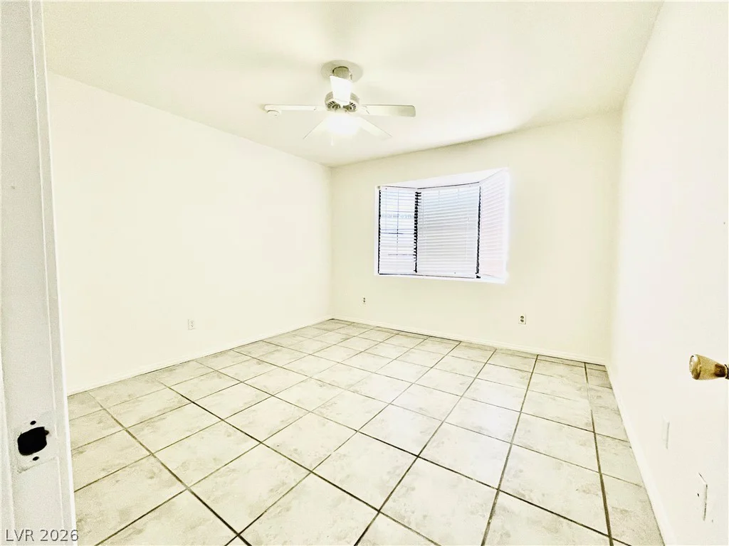 5086 Jeffreys, Las Vegas, NV 89119