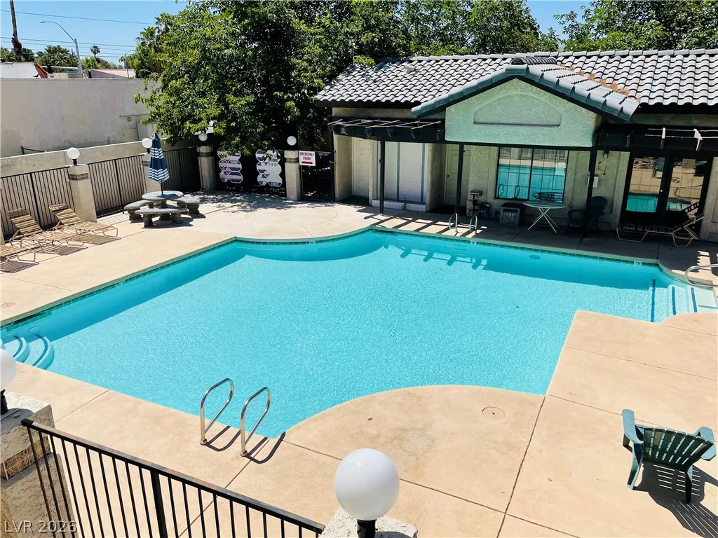 5086 Jeffreys, Las Vegas, NV 89119