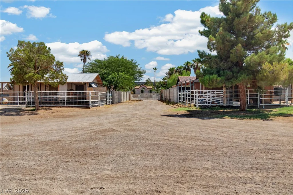 5452 Escondido, Las Vegas, NV 89119