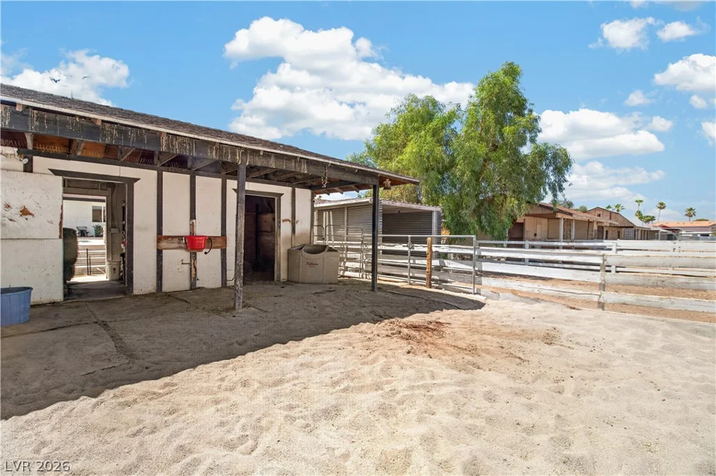 5452 Escondido, Las Vegas, NV 89119