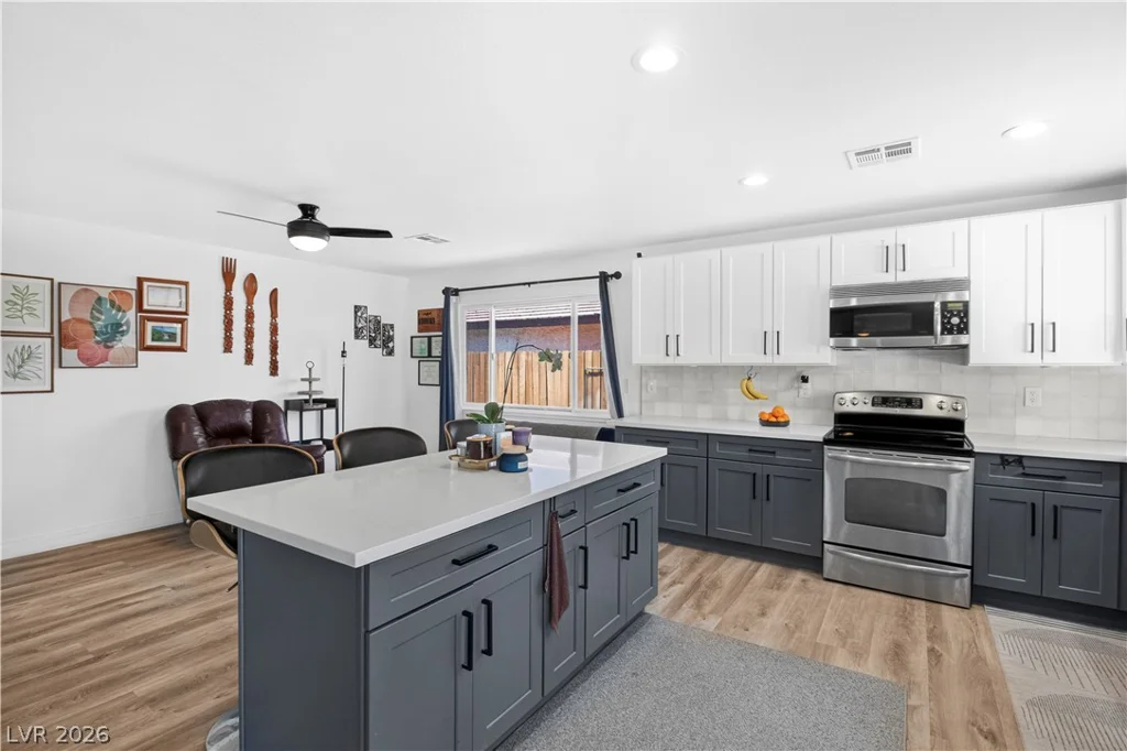 5452 Escondido, Las Vegas, NV 89119