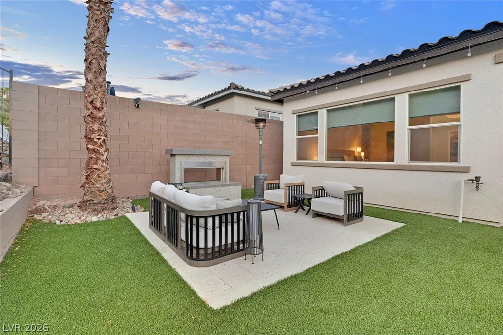 16 Via Tiberina, Henderson, NV 89011