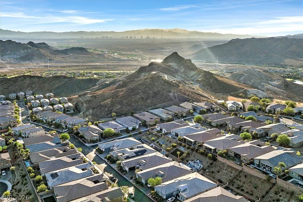 16 Via Tiberina, Henderson, NV 89011