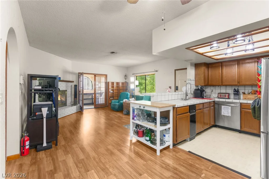 1400 Santa Margarita, Las Vegas, NV 89146