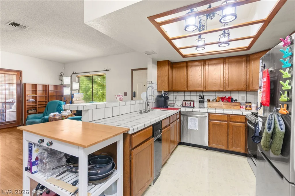 1400 Santa Margarita, Las Vegas, NV 89146