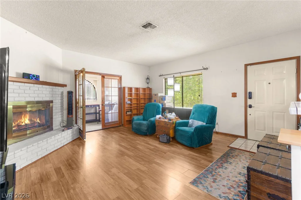 1400 Santa Margarita, Las Vegas, NV 89146