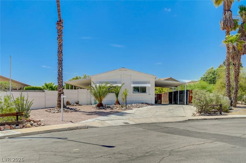 1010 La Mesa, Boulder City, NV 89005