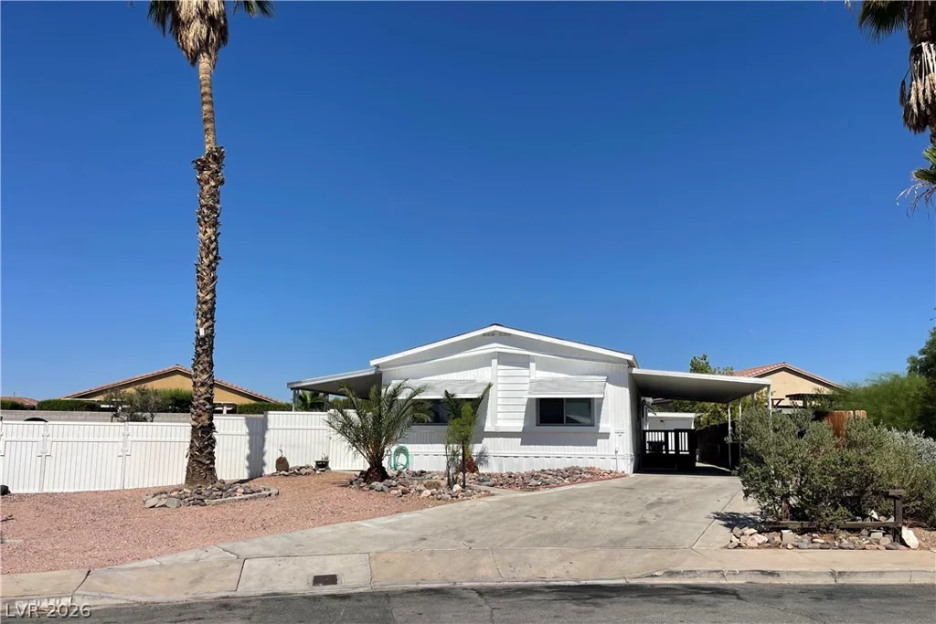 1010 La Mesa, Boulder City, NV 89005