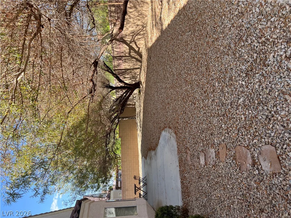 9621 Dancing Pond, Las Vegas, NV 89178