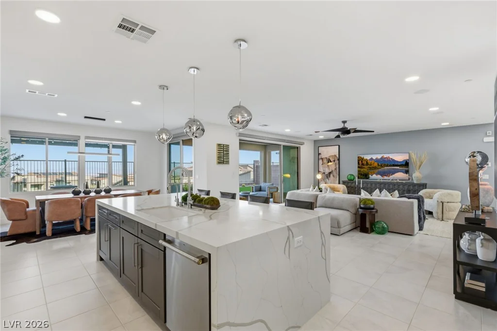 424 Crown Mesa, Las Vegas, NV 89138