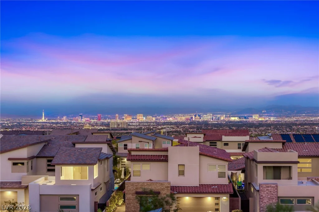 424 Crown Mesa, Las Vegas, NV 89138