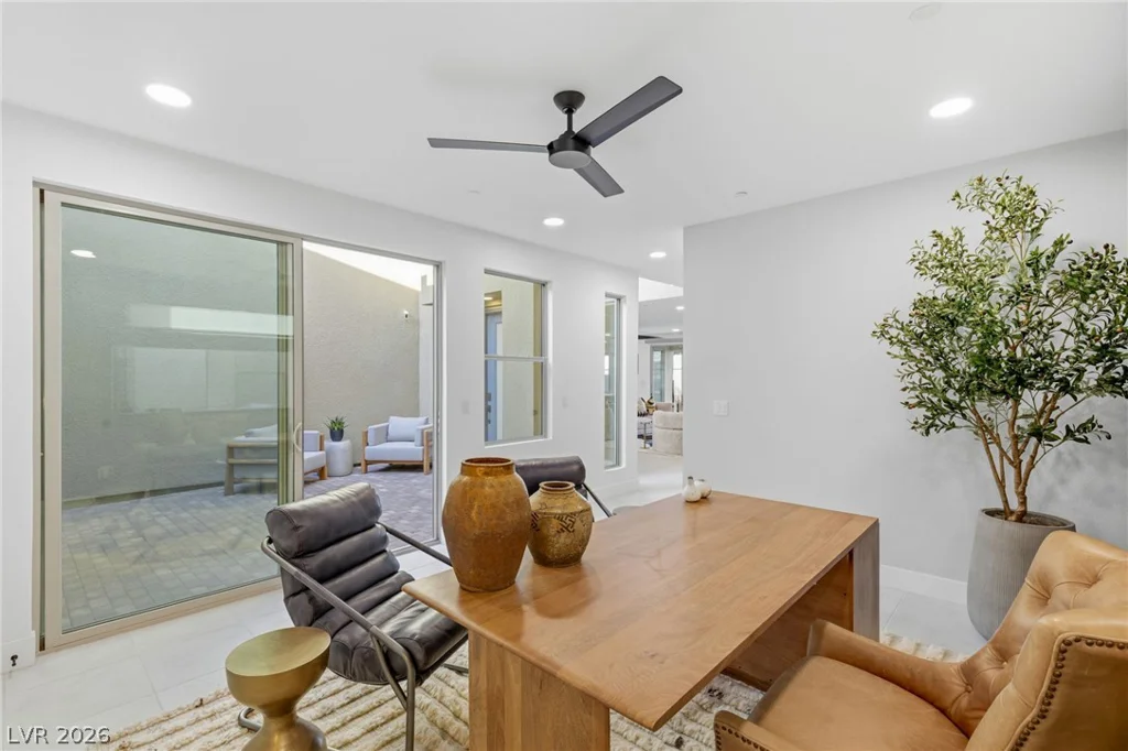 424 Crown Mesa, Las Vegas, NV 89138