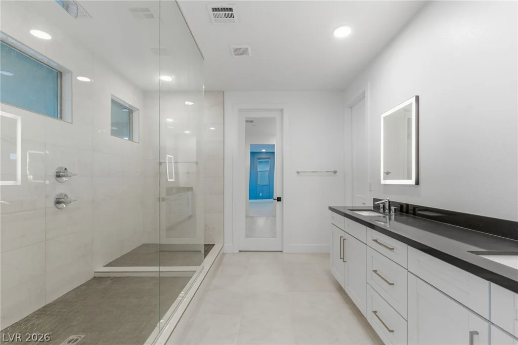 424 Crown Mesa, Las Vegas, NV 89138