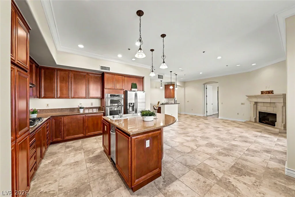 15 Via Mantova, Henderson, NV 89011