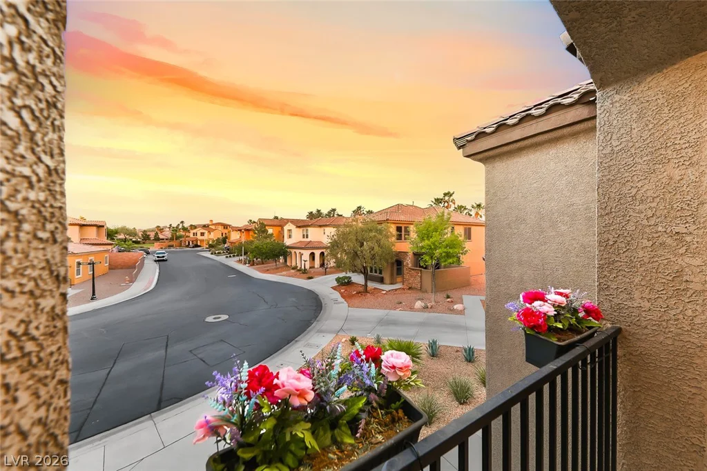 1013 Via Sacra, Henderson, NV 89011