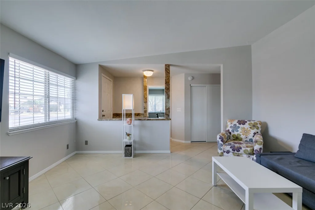 7194 Hardtack, Las Vegas, NV 89119